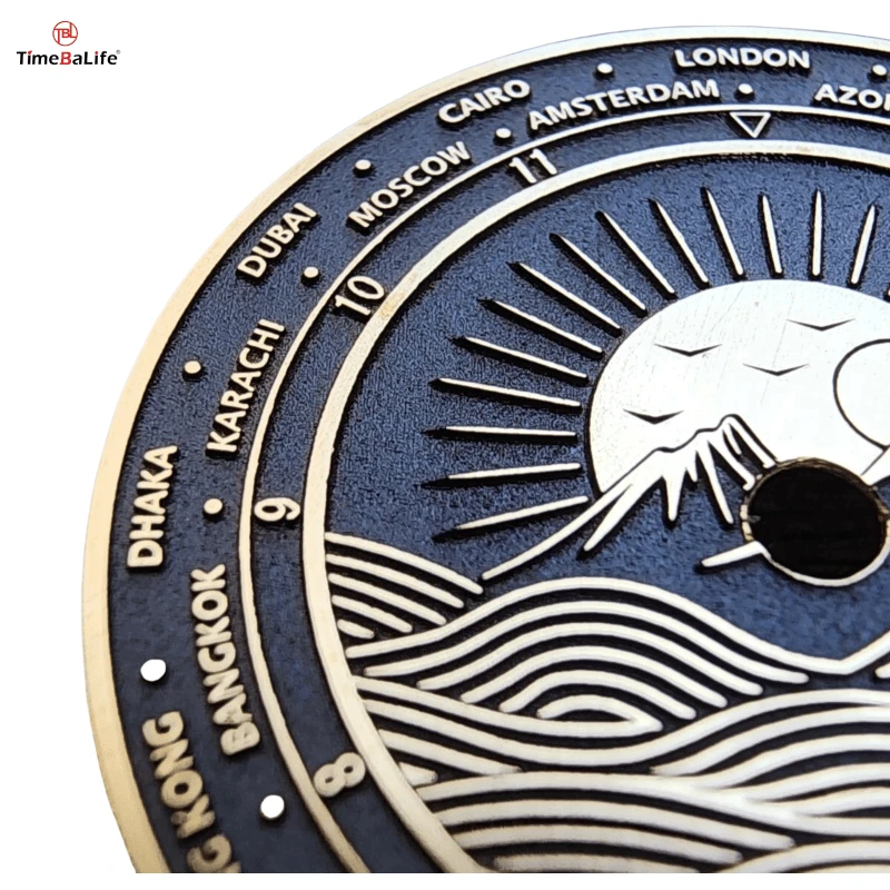 Custom High-end Retro World Time GMT Travel Oil Pressure Texture Dial